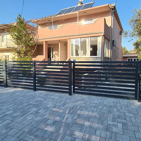 2 Punta